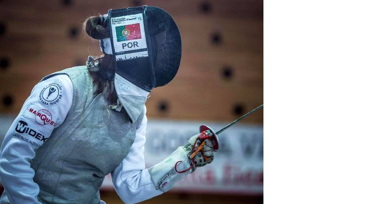 Marta Caride com o Florete