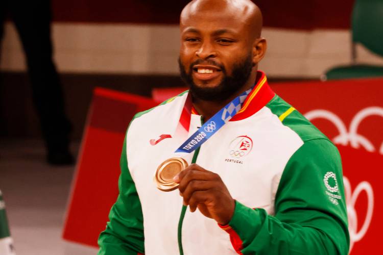 Jorge Fonseca Conquista o Bronze