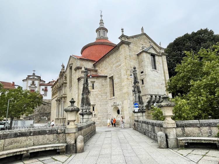 A Enigmática Varanda dos Reis da Igreja de S. Gonçalo