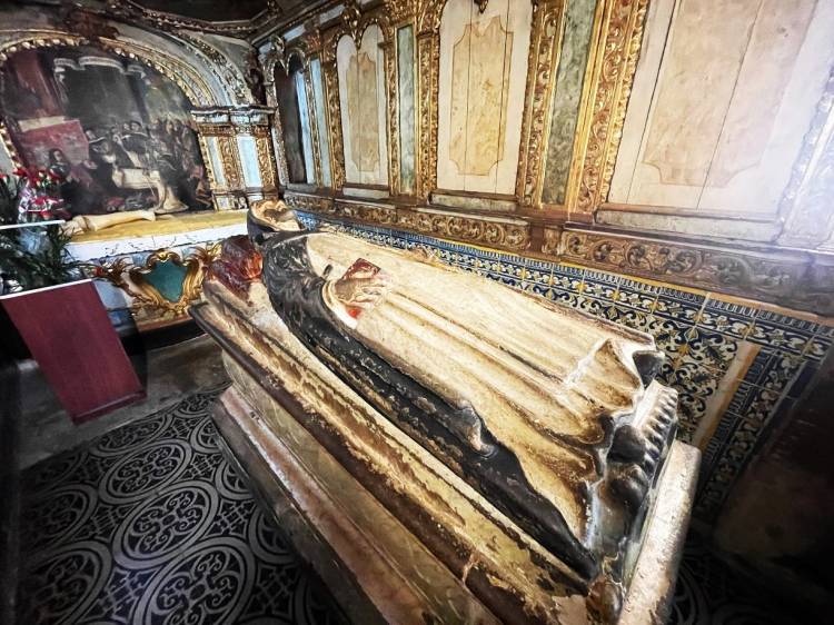 A Enigmática Varanda dos Reis da Igreja de S. Gonçalo