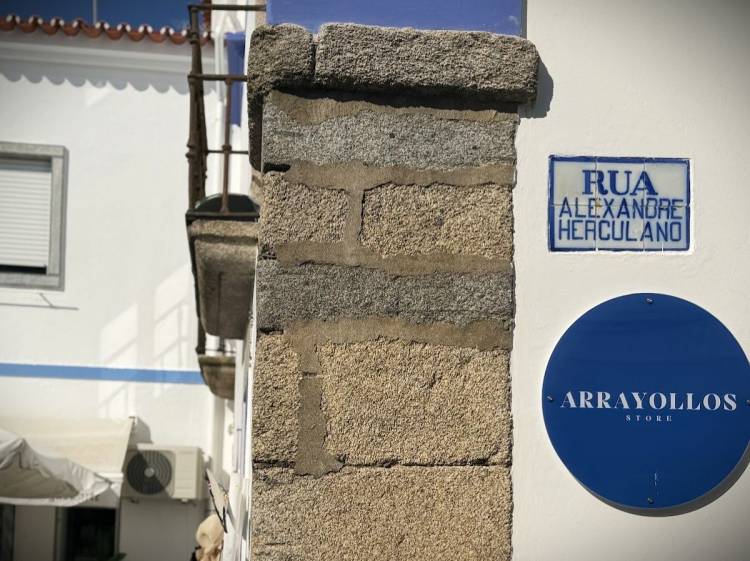Arraiolos, uma vila bordada à mão